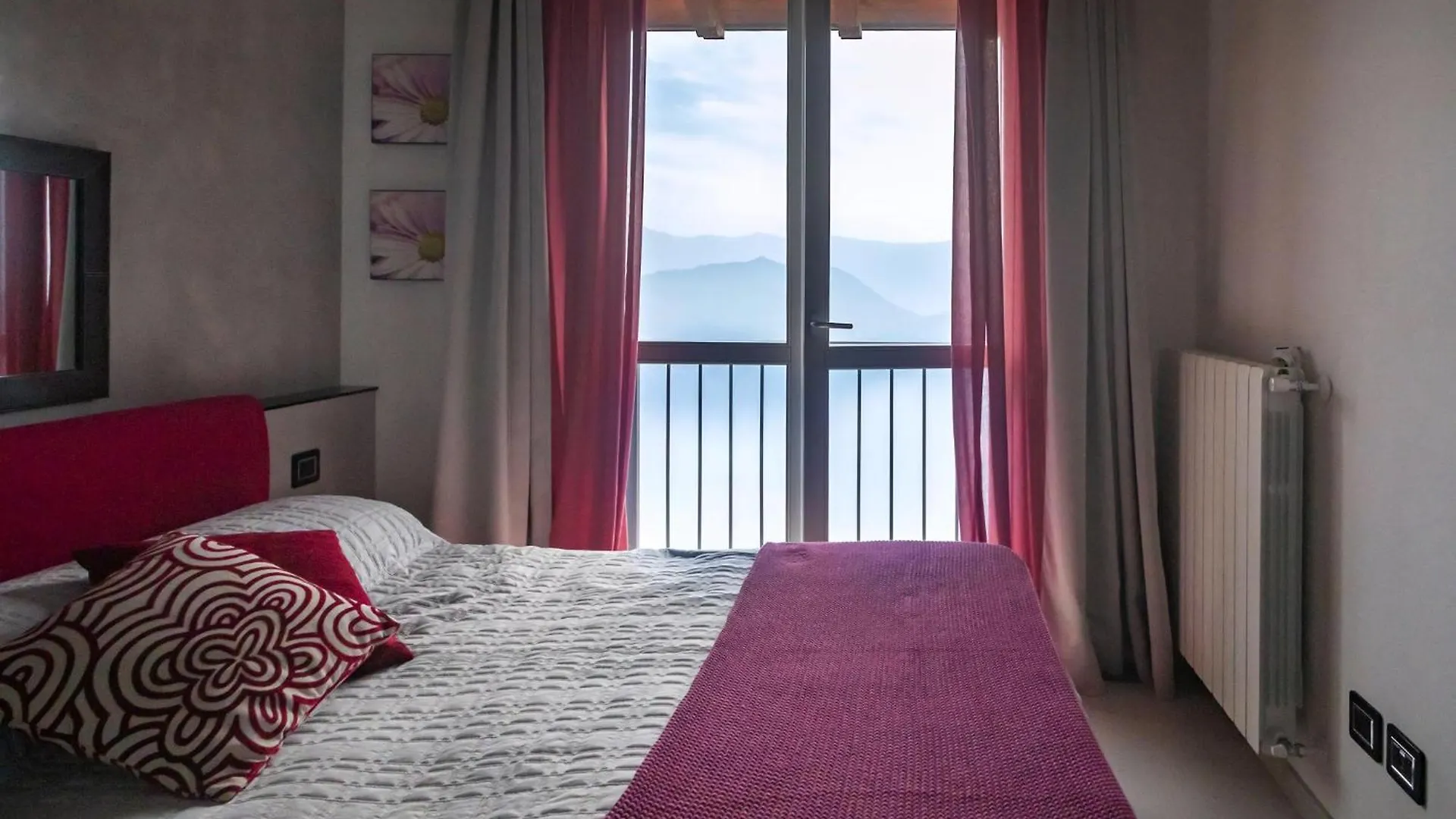 Apartment Beatrice Haus Mit Pool Und Terrasse Am Iseosee Parzanica